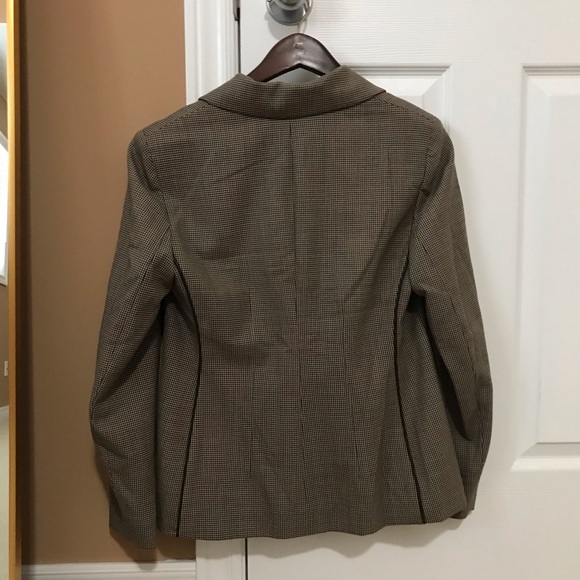 Tan Houndstooth Blazer - Picture 2 of 3